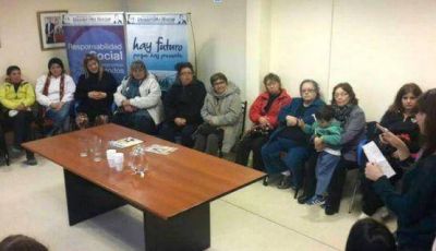Comienza la Feria de Emprendedores Gastron�micos �Sabores de mi Patria� en Santa Cruz