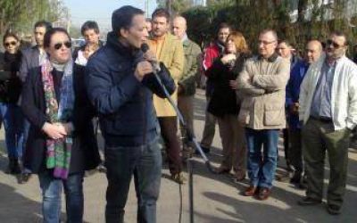 Esteban Echeverr�a: Inauguraron obras de urbanizaci�n