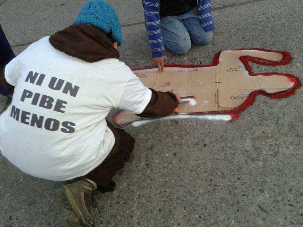 Marcha de familiares y amigos por los asesinatos de junio de 2010