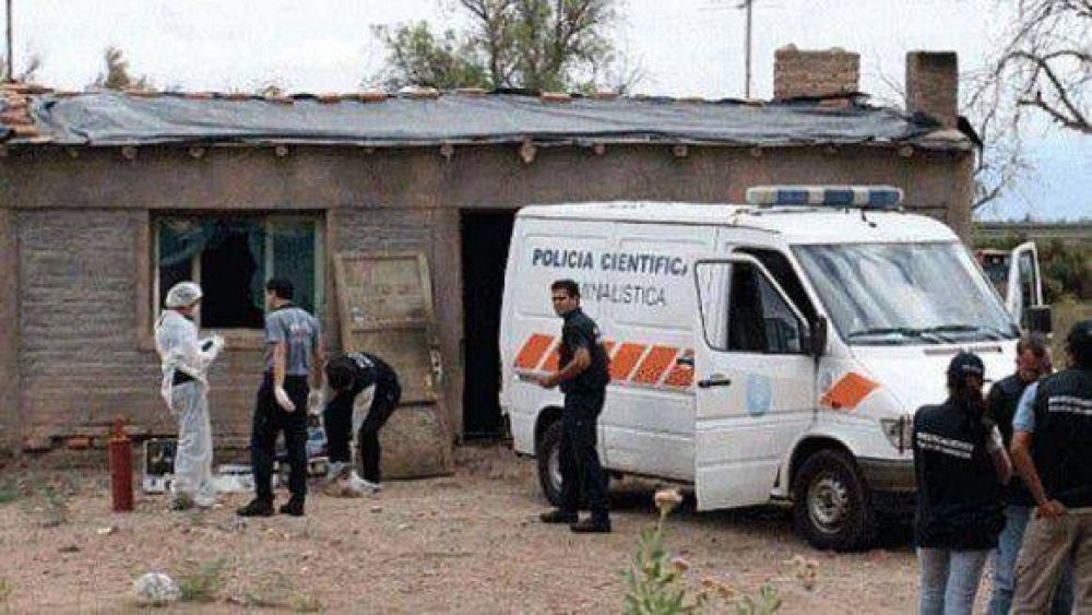 Encuentran un feto con marcas de haber sido quemado