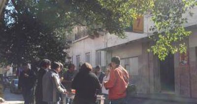 Contin�a la protesta por los despidos en LV7