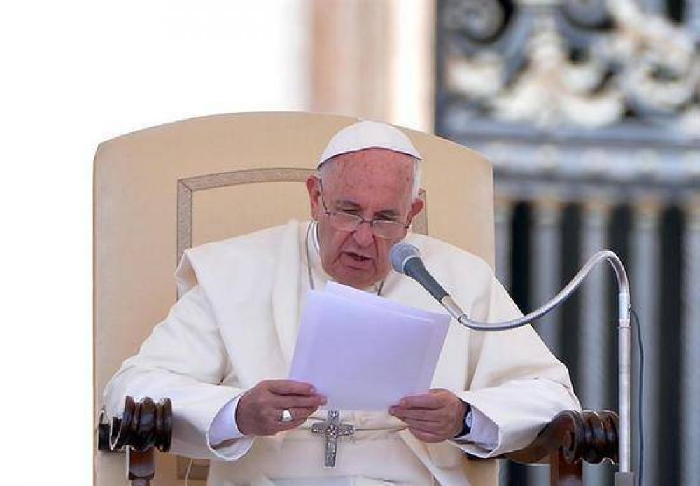 Tuits del Papa se traducirán al guaraní