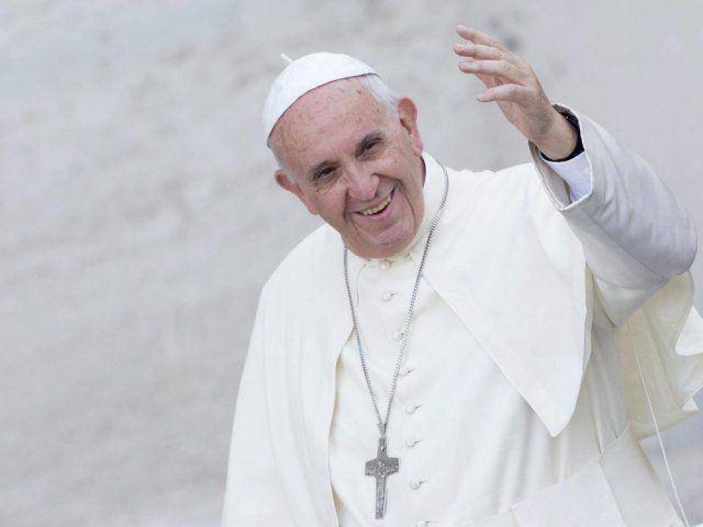 El Papa rezará el Ángelus en español y no en latín