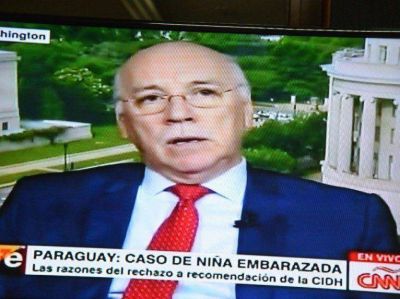 Pont�fice quiere tocar a la gente, dice canciller