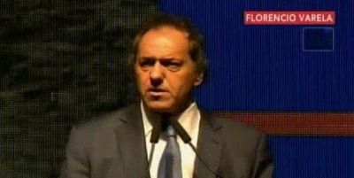 Scioli polariza con Macri: 