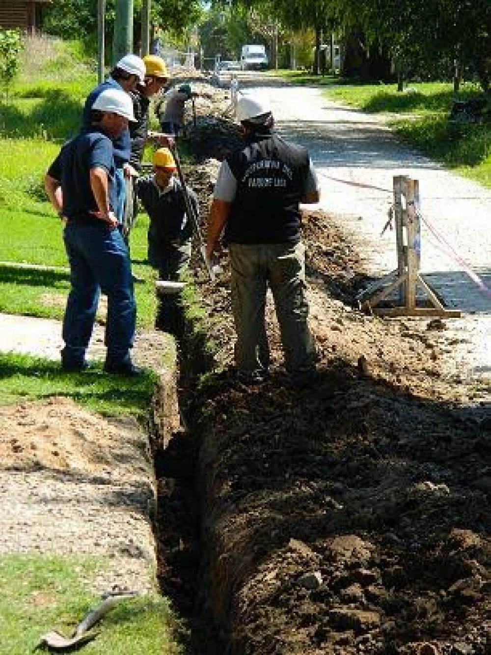 Lleg� el agua potable a Felix U. Camet y Jard�n de Peralta Ramos