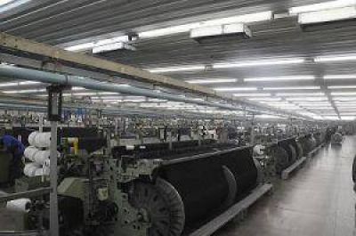 Santana invertir� 20 millones de d�lares m�s en PuertoTirol y duplicar� producci�n y empleos