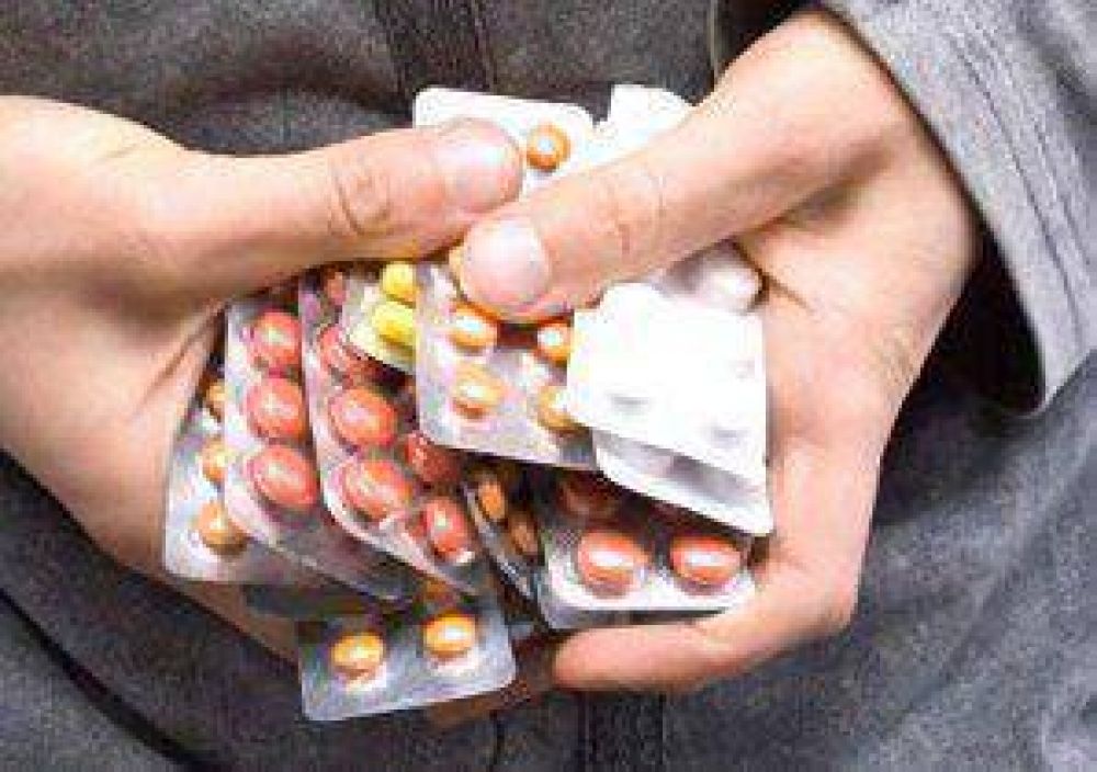 Faltan medicamentos en farmacias juninenses