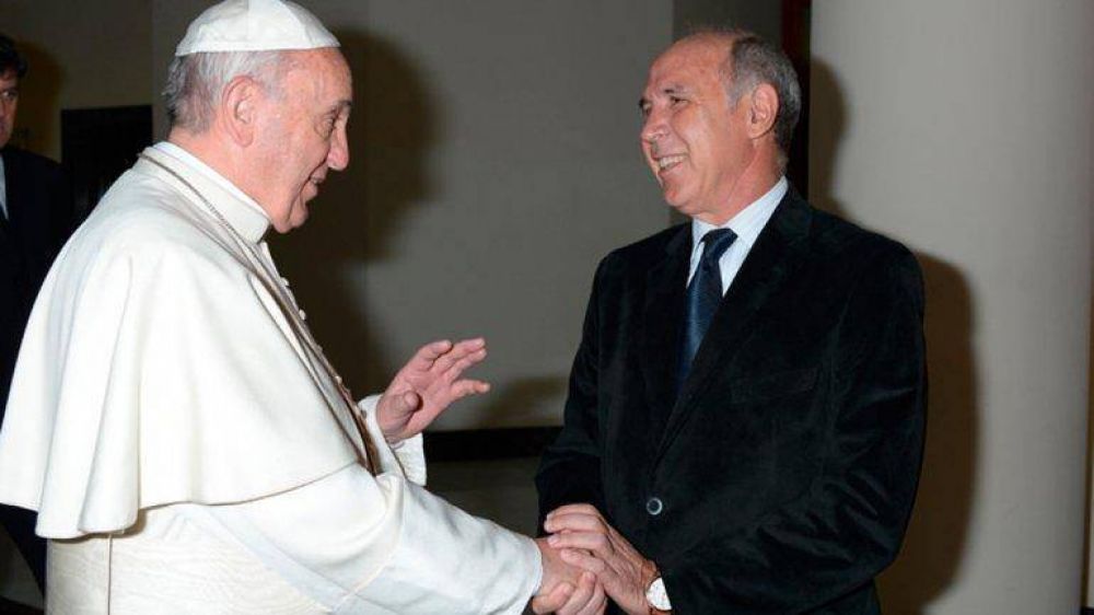 El presidente de la Corte afirma que nadie puede ser indiferente ante la encclica del Papa