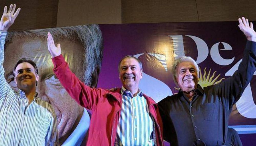 Tras la postulaci�n de Zannini, la campa�a provincial se nacionaliz�