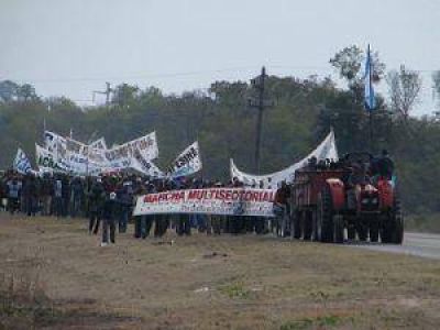 Marcha multisectorial: la columna principal lleg� a San Mart�n