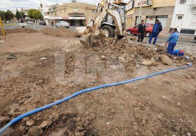 Nuevos trabajos en la zona del socav�n: renovar�n 100 metros de la Cloaca m�xima