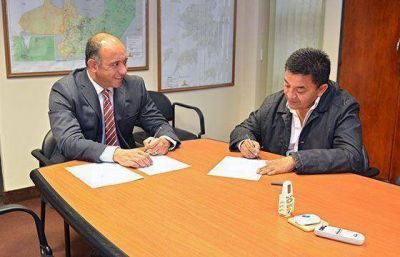 �La primera reuni�n fue para analizar la situaci�n econ�mica�