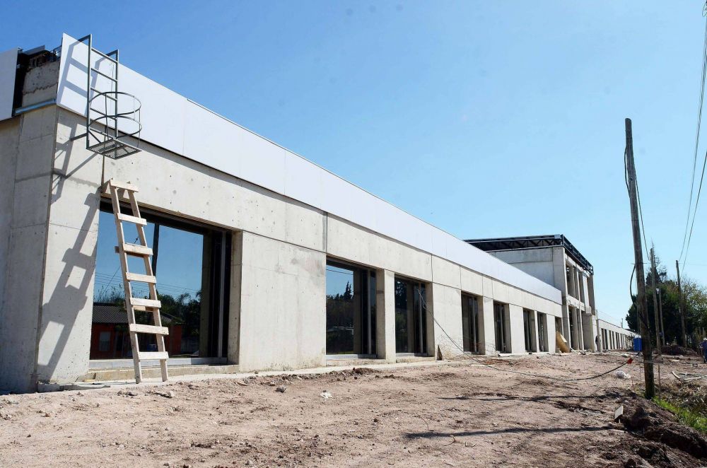Se realiz� una nueva reuni�n para evaluar los avances de la construcci�n del Centro de Medicina Nuclear 