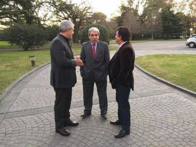 Juli�n, An�bal y Espinoza, dicen ser lo mejor