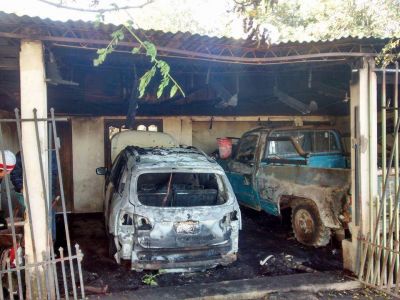 VIOLENCIA QUE NO PARA: Incendian auto y vivienda de un concejal de Ingeniero Juarez: 