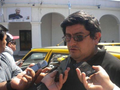 Taxistas bloquear�n puentes