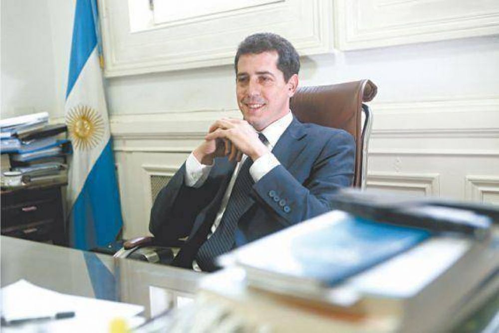 Con De Pedro, CFK impone su marca en la lista de Diputados