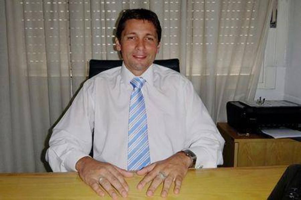Al dirigente Mat�as Cerd� lo quieren para encabezar la lista a concejales massista de Vicente L�pez