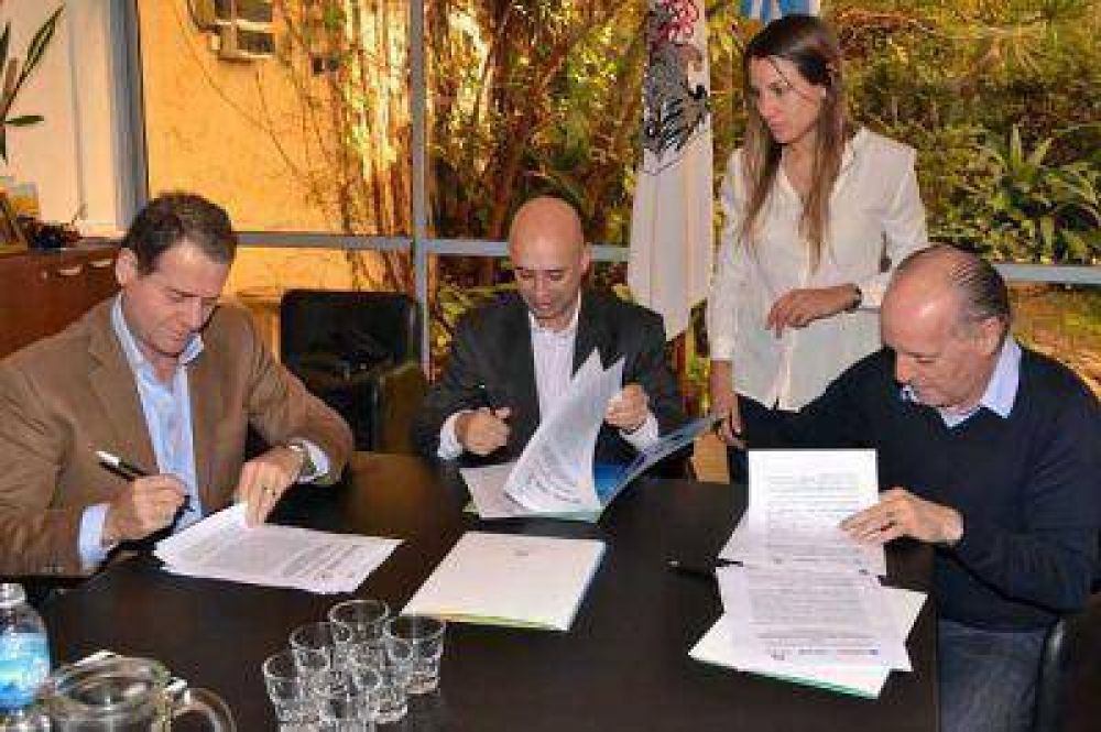 La Fiscal�a de la Ciudad inaugur� el primer Centro Integral de Atenci�n al Ciudadano en Plaza Miserere