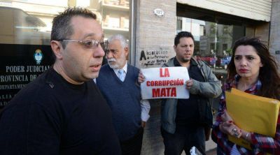 Caso Daiana Herlein: la familia de la chica denunci� que robaron el �rbol que la mat�