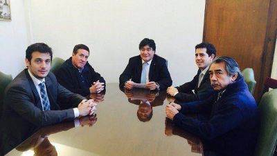�DARIO SE BAJO� DE LA CANDIDATURA A INTENDENTE Y VA COMO PRIMER SENADOR POR LA SECCI�N ELECTORAL