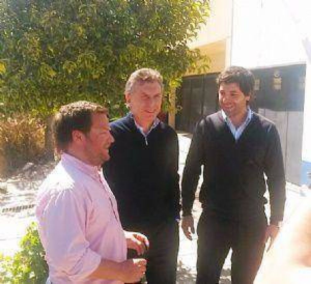 Jos� Ferro va como candidato a intendente y Garc�a De Luca, diputado provincial