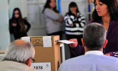 Se eligen autoridades en 16 localidades