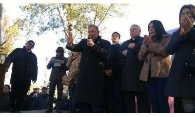 Militantes, funcionarios y familia en la lista de Z�ccaro