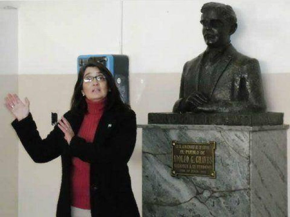 El municipio record� a Adolfo Gonzales Chaves a 109 a�os de la fundaci�n de la ciudad