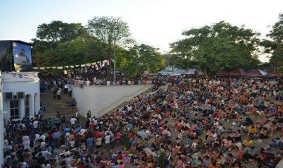 Colocar�n 17 pantallas gigantes en Caacup� para misa del Papa