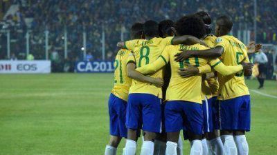 Con sufrimiento, Brasil le gan� a Venezuela y se clasific� a cuartos