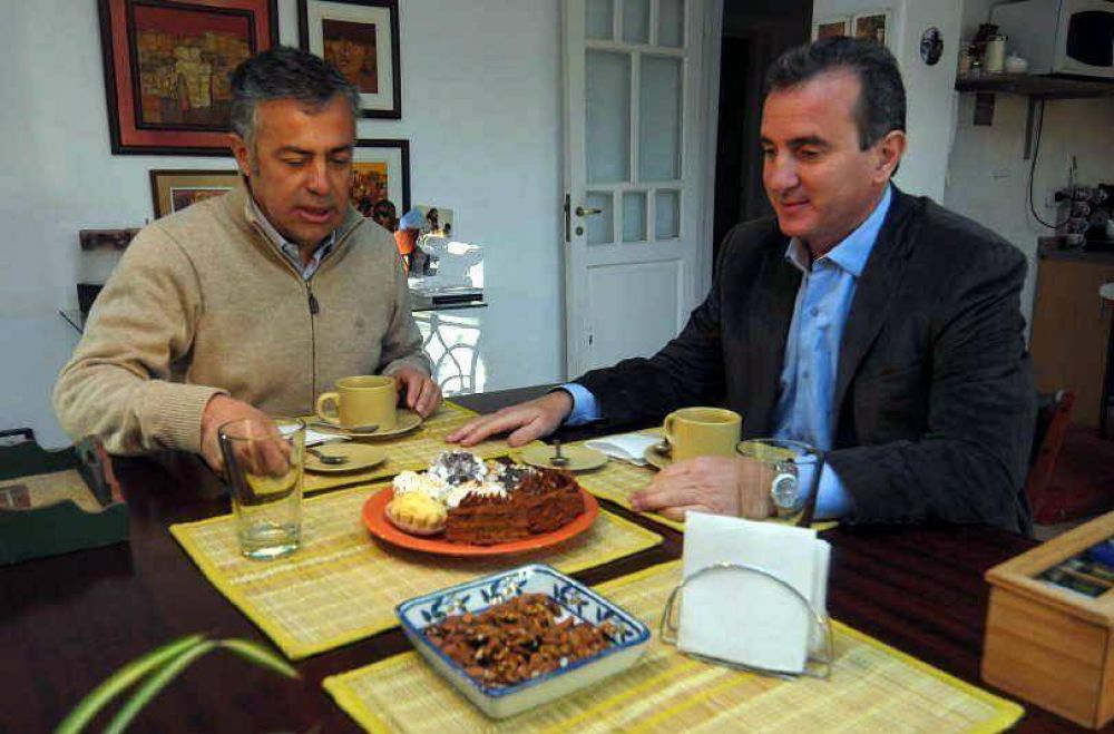 P�rez y Cornejo iniciaron la transici�n