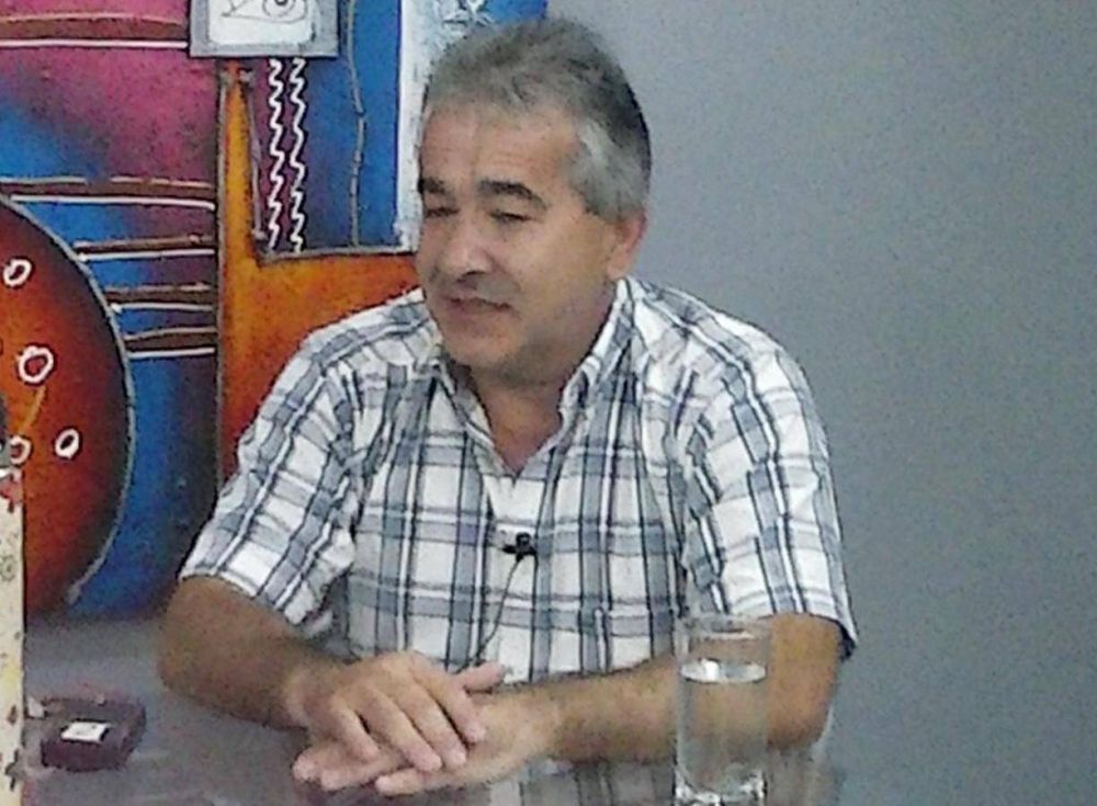 Vel�zquez propone un frente opositor en Misiones