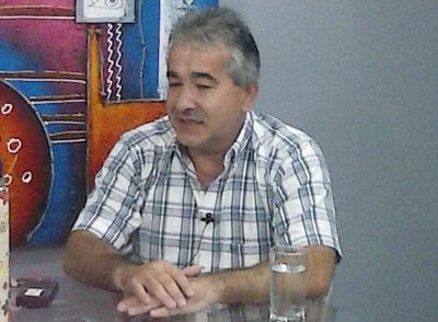 Vel�zquez propone un frente opositor en Misiones