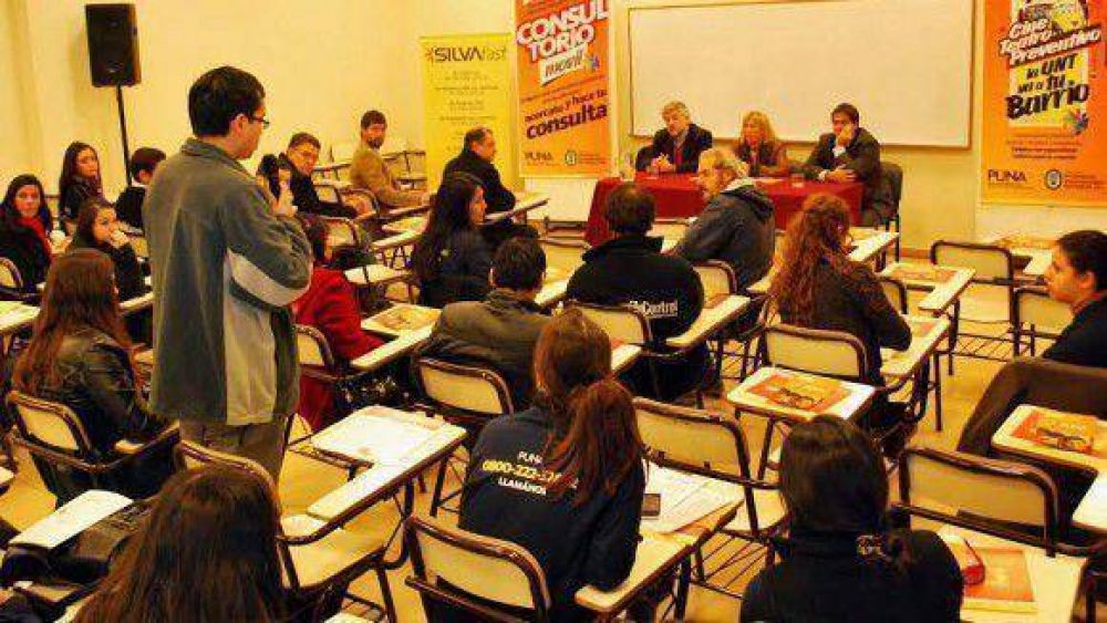 La UNT lanz� la semana preventiva de las adicciones