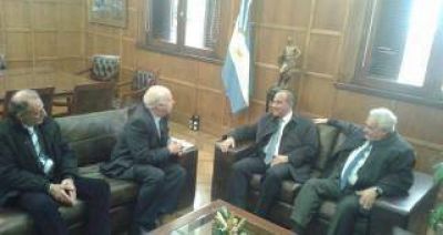 Manzur despleg� una importante agenda de trabajo con el ministro de Agricultura