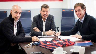 Rodr�guez Larreta se sac� una foto con Tinelli