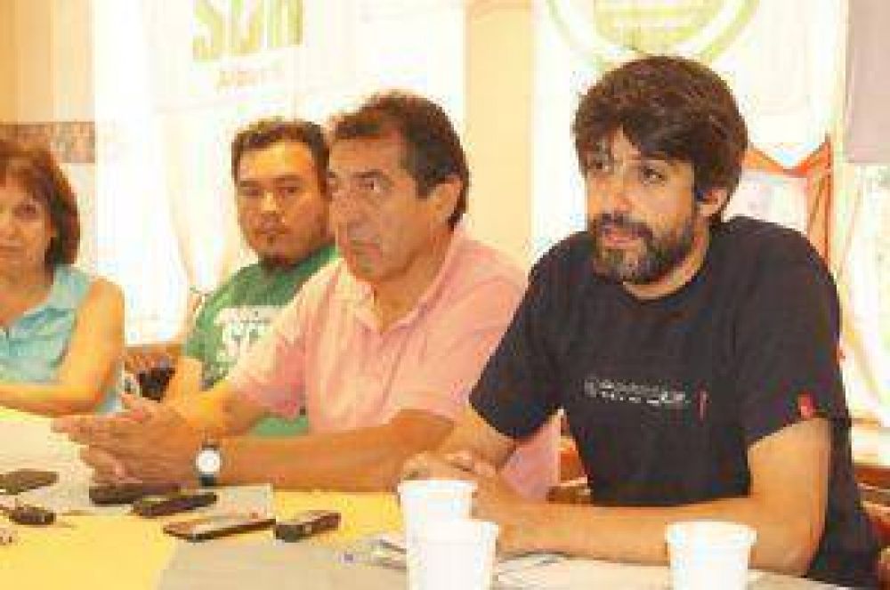 Mauricio De Marzi ser� candidato a intendente por el Frente Popular