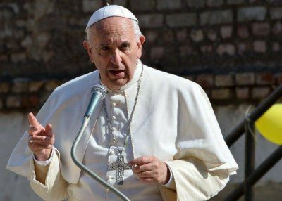 Francisco: ''Las grandes potencias no frenaron el Holocausto''