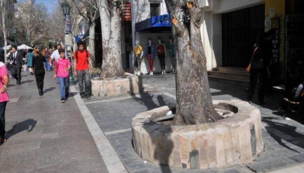 La Peatonal recuperar� pisos de m�rmol