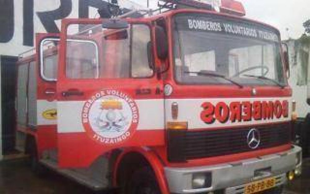 Tr�gico incendio en Ituzaing�: Una mujer y sus dos hijos muertos