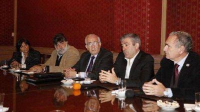 Cano inst� a defender el 9 de julio