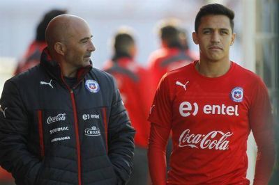 Chile se enfrenta a Uruguay, en el primer cruce de cuartos de final de la Copa