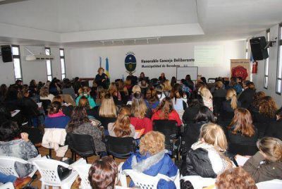 Se realiz� la segunda jornada sobre �Abuso y Maltrato Infantil�.
