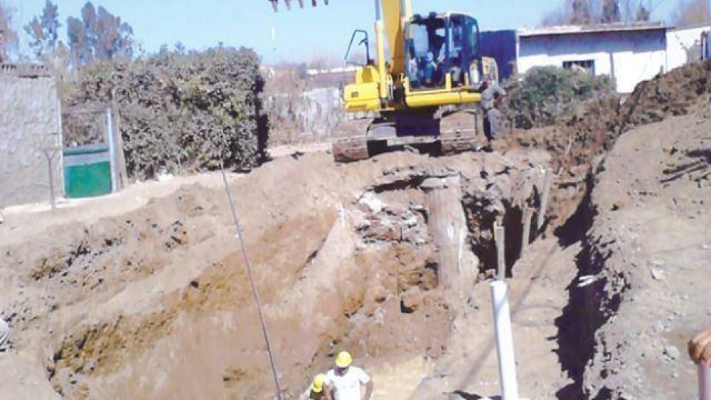 Aguas del Norte puso fin a dos derrames cloacales en el r�o Arenales, que datan de 1975