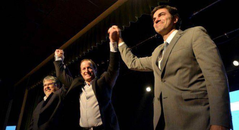 Urtubey arma en todo el pa�s para frenar a La C�mpora