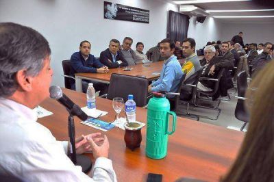Peppo articul� acciones para la generaci�n de empleo en cada municipio