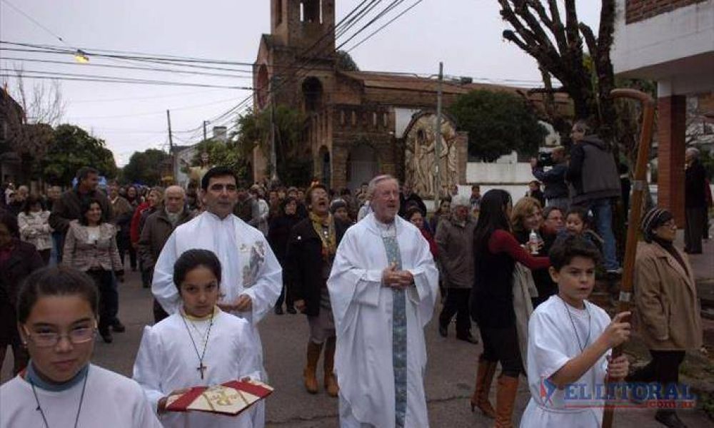 Los fieles correntinos colmaron la iglesia San Juan para honrar al patrono en su día