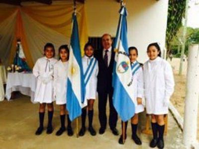 Canteros vuelve a premiar a los abanderados: �es un merecido reconocimiento a nuestros estudiantes�